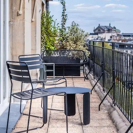 Апартаменты Haussman Palace Париж