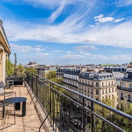 Апартаменты Haussman Palace